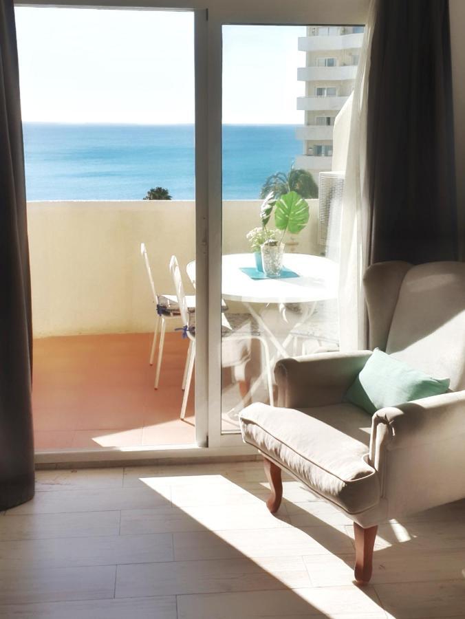 El Estudio De La Playa Benalbeach Holidays Deluxe Benalmadena Exterior photo