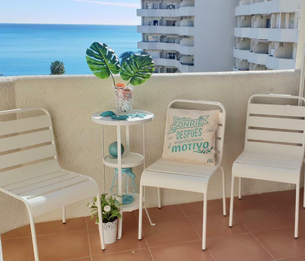 El Estudio De La Playa Benalbeach Holidays Deluxe Benalmadena Exterior photo