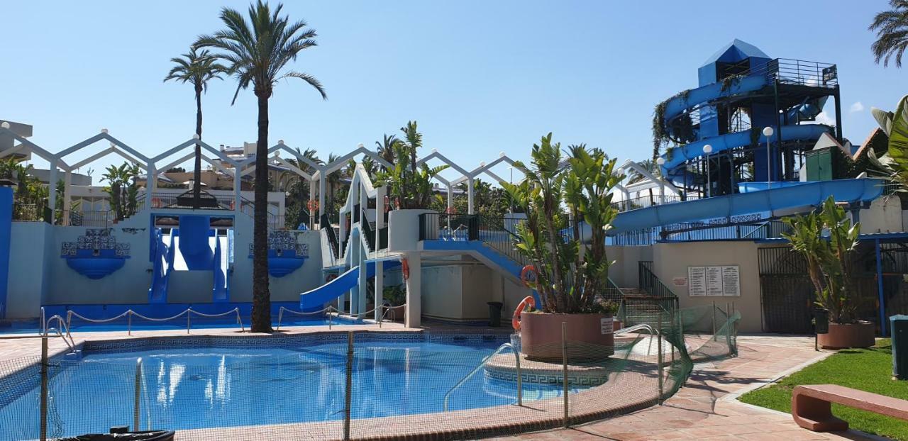 El Estudio De La Playa Benalbeach Holidays Deluxe Benalmadena Exterior photo