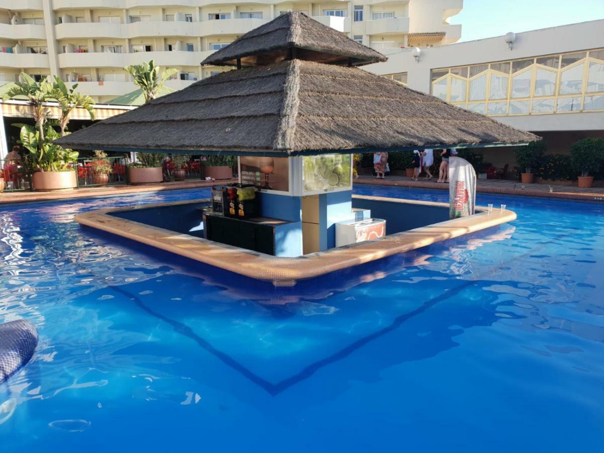 El Estudio De La Playa Benalbeach Holidays Deluxe Benalmadena Exterior photo